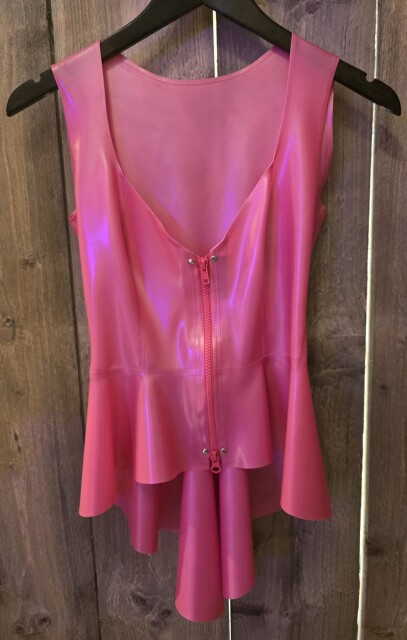 Top Gwendoline Riot 245