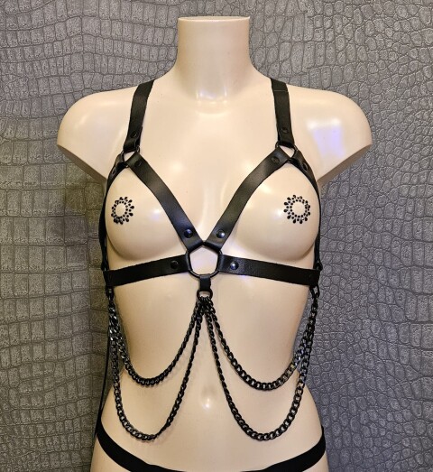 BH met Ketting Adi Provo-Bh-Adi