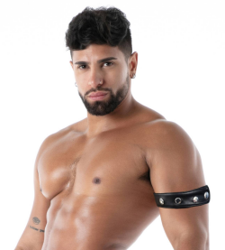 Armband kinky pocked TOF616NUS 1